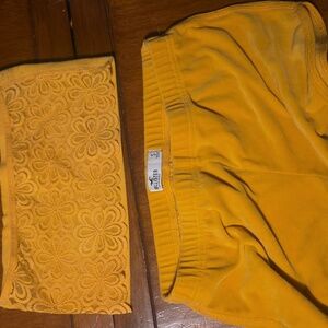 Hollister Yellow Women's Shorts/ Tube Top Set